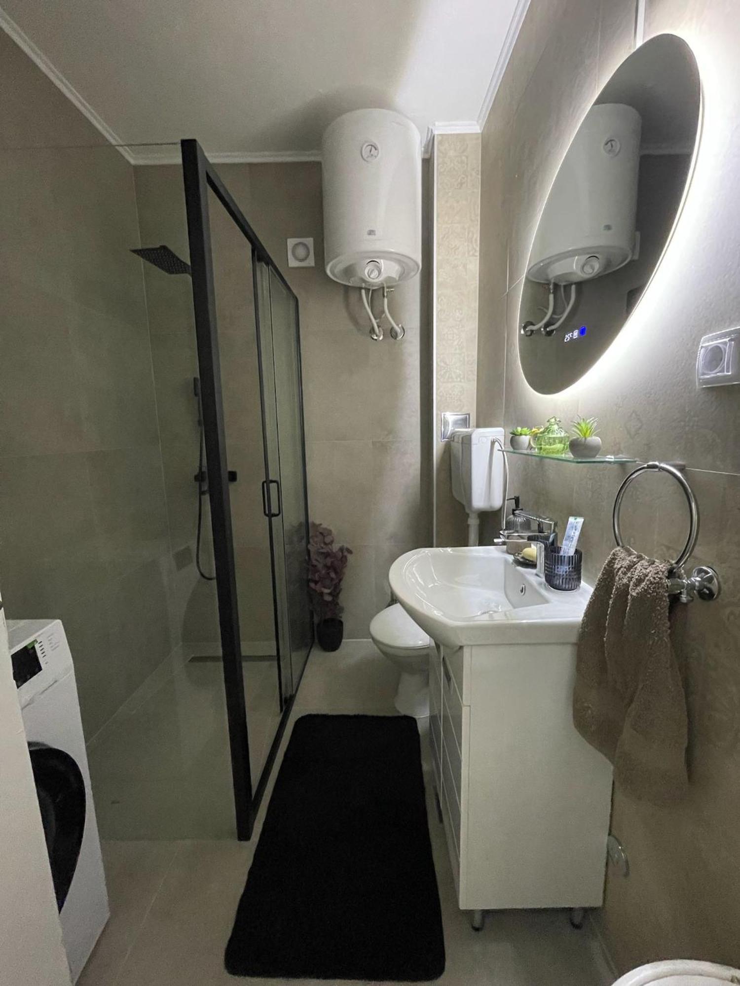 Apartman Avenia Novi Sad Eksteriør billede